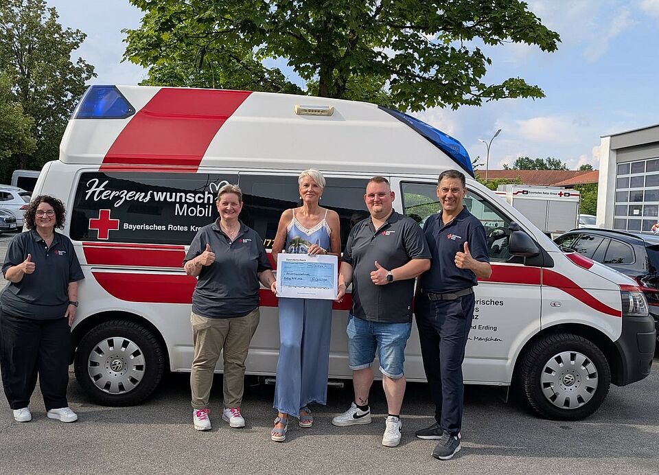 Auf dem Foto v.l.: Iris Menzinger, Andrea Häuslmeir, Katrin Oettinger, Jonas Menzinger, Andreas Lindner